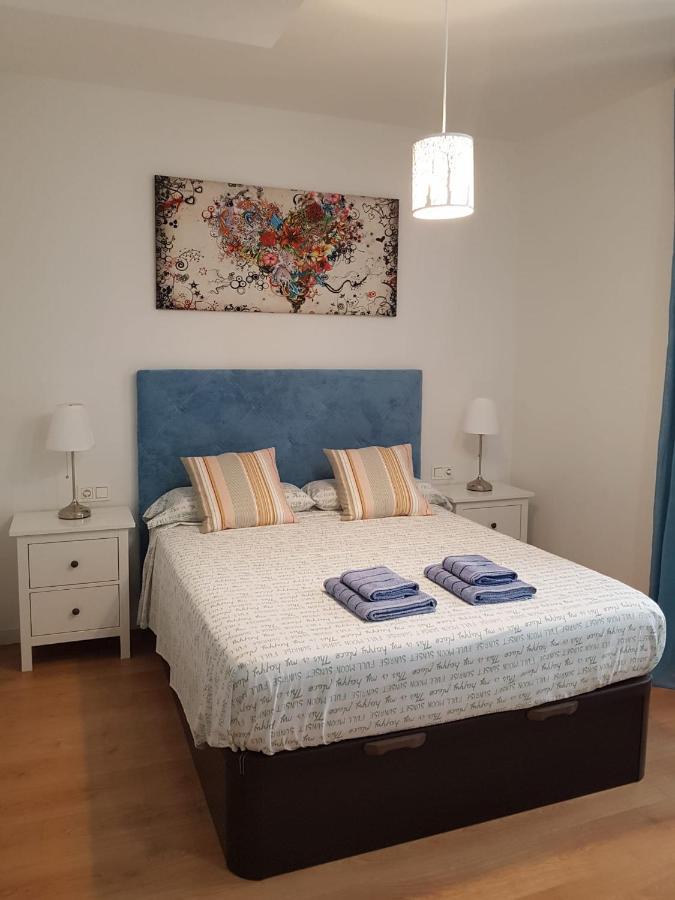 Apartamento Plaza Del Teatro Parking Free Малага Экстерьер фото